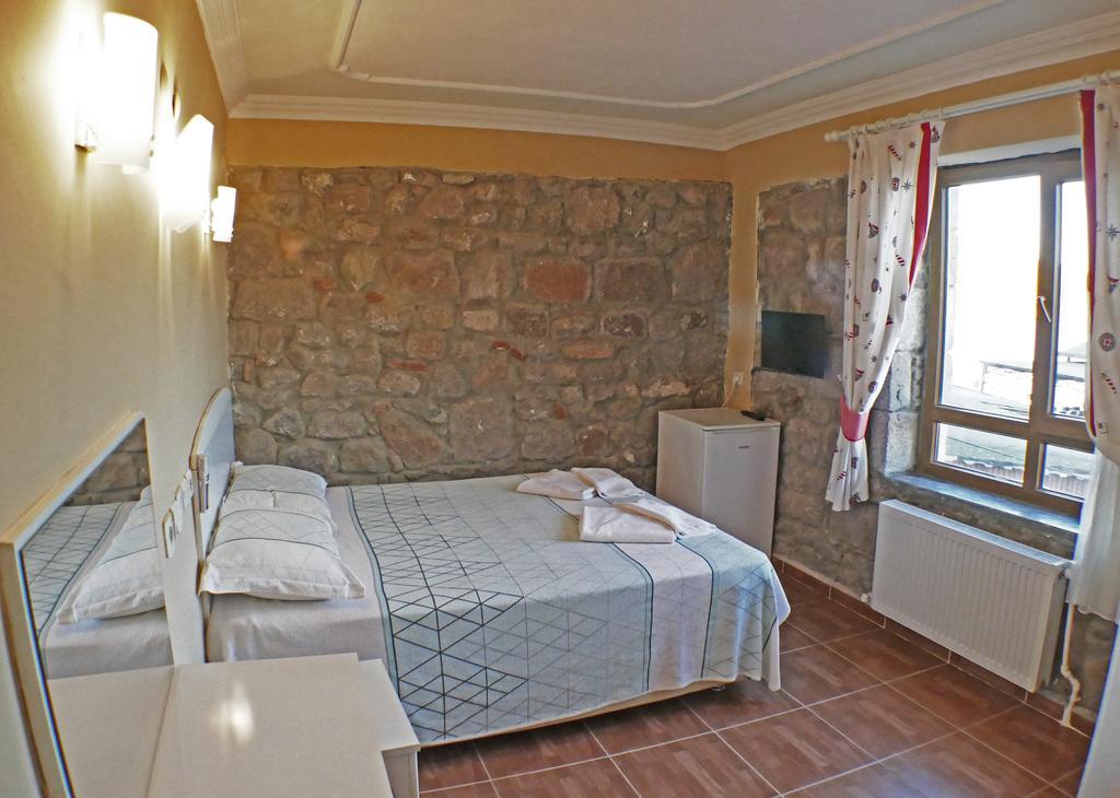 Assos Hotel Extérieur photo