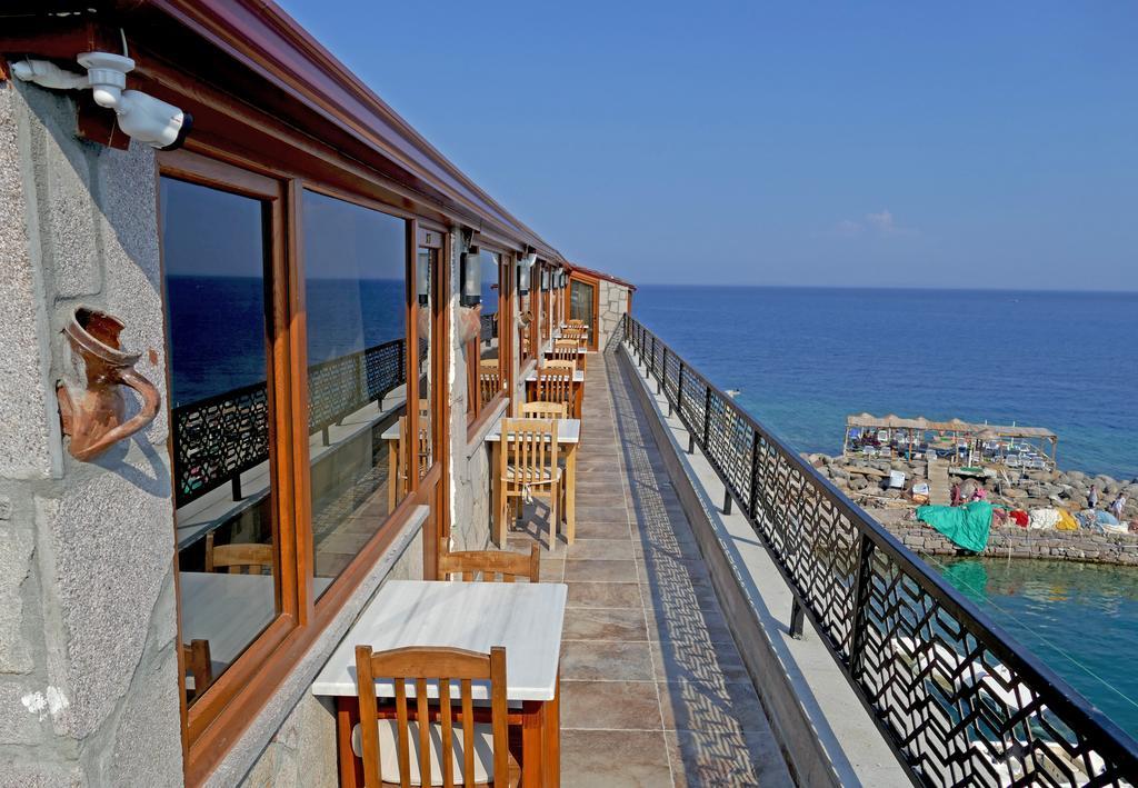 Assos Hotel Extérieur photo